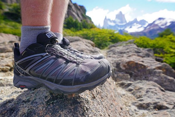 کفش کوهنوردی سالومون